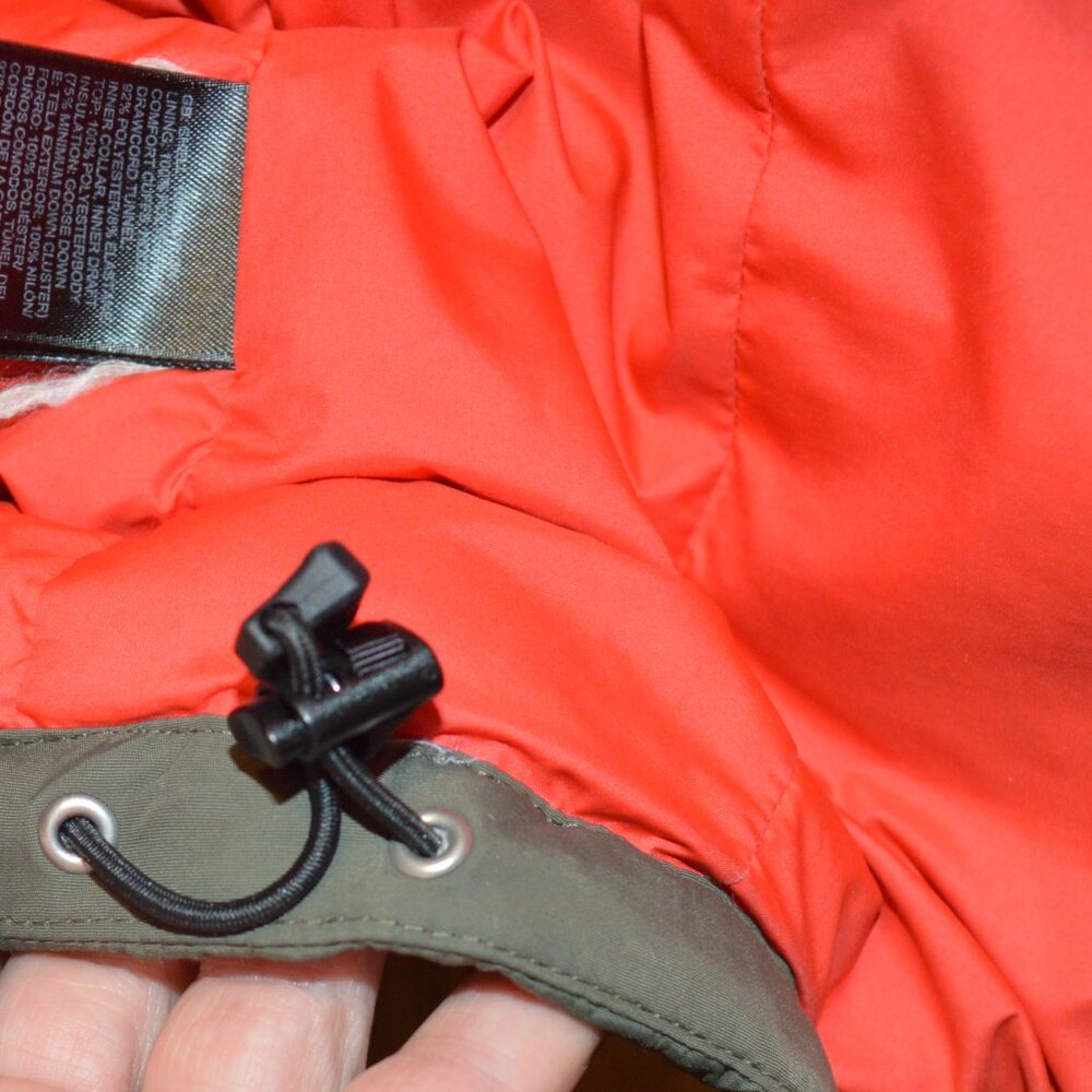 The North Face S Olive Hooded Parka Jacket - Picture 5 of 11